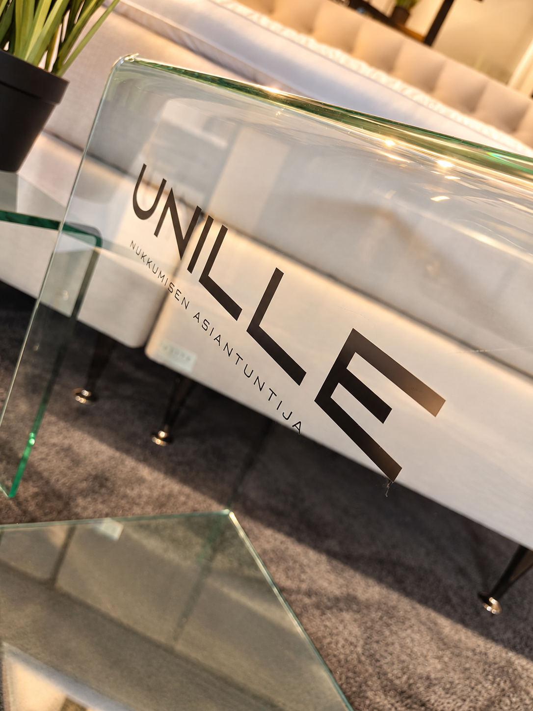 Unille — makuuhuoneiden ja tuotteiden tunnelmaa